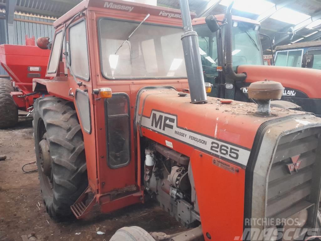 Massey Ferguson MF 265 3 stk. 1 stk.MF 285 og MF 590 Traktorit