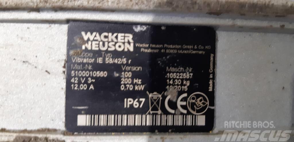 Wacker Neuson IE58/42 Muotit