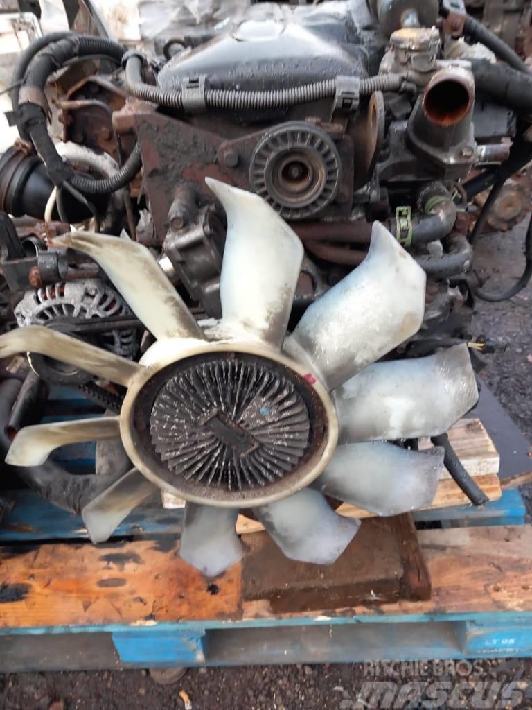 Mitsubishi Canter complete engine Moottorit