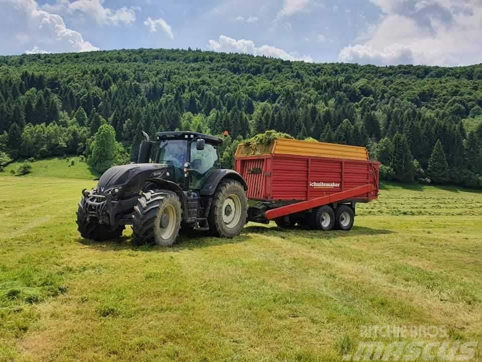 Valtra S 374 Traktorit