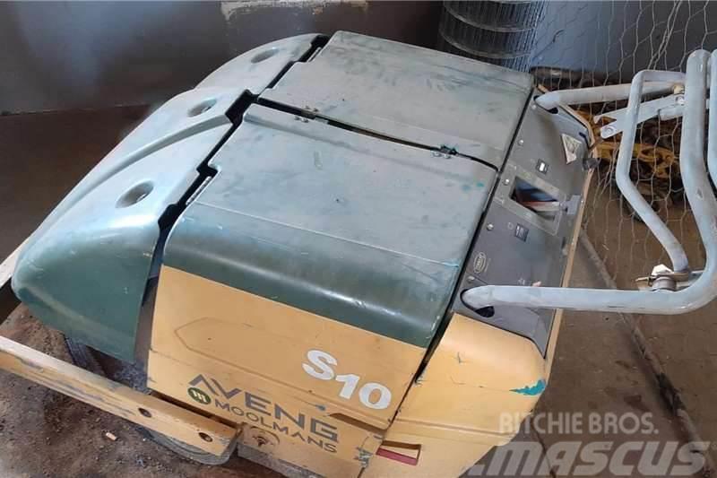 Tennant Industrial Floor Sweeper S10 Muut kuorma-autot