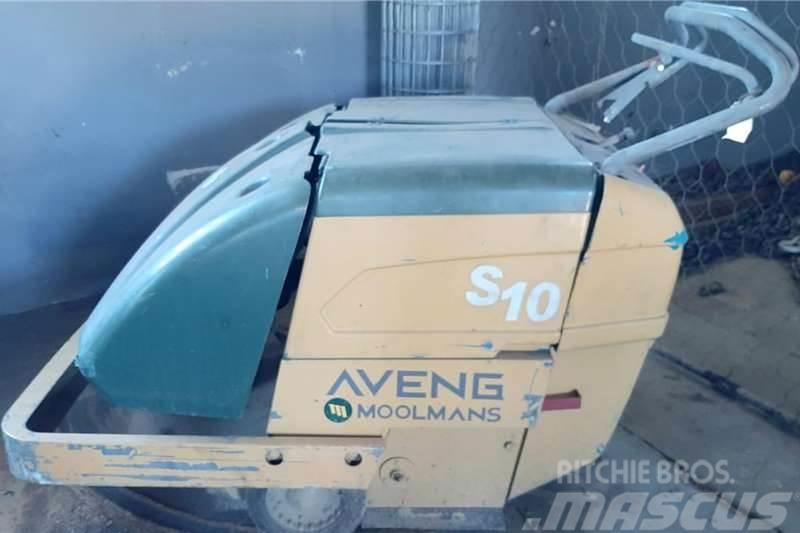 Tennant Industrial Floor Sweeper S10 Muut kuorma-autot