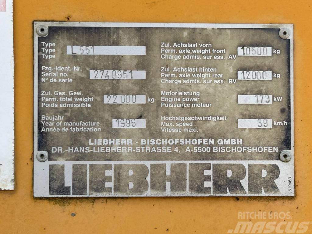 Liebherr L 551 Pyöräkuormaajat