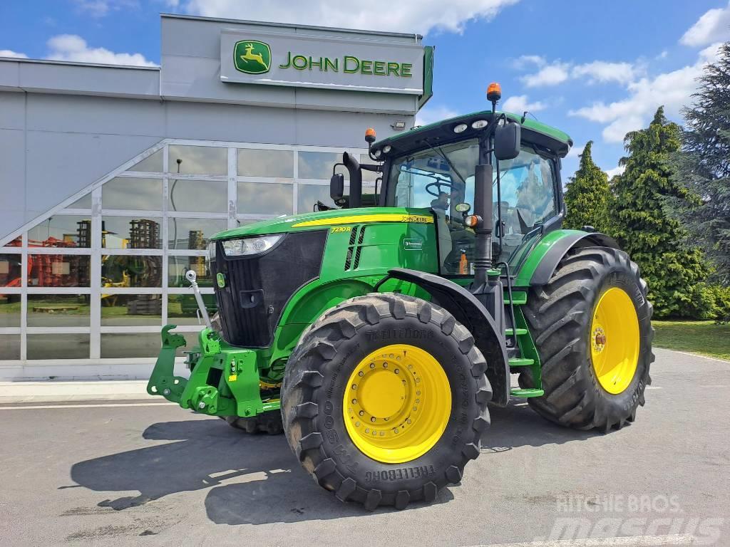 John Deere 7230 R Traktorit