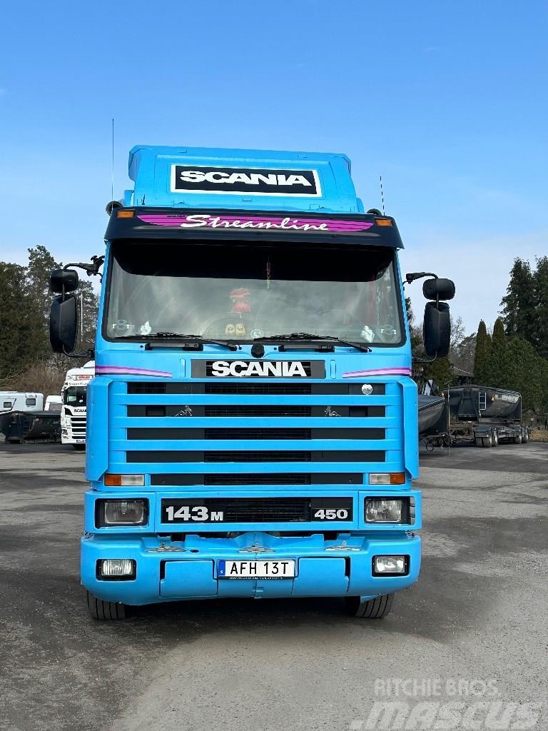 Scania 143 Vetopöytäautot