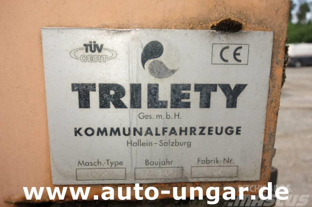 Multicar Trilety Kehraufbau für Multicar Bj. 2001 Kehraufsa Lakaisukoneet