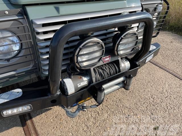 Land Rover Defender 90 Challenge specs 2014 Henkilöautot
