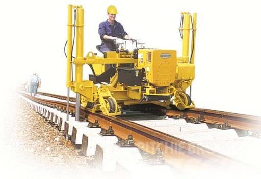 Geismar RV100 Track Lifting & Slewing Machine Rautateiden kunnossapito