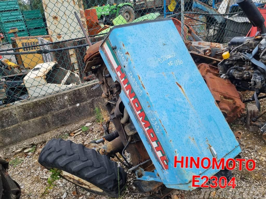  Hinomoto/Massey Ferguson E2304=MASSEY FERGUSON 101 Vaihteisto
