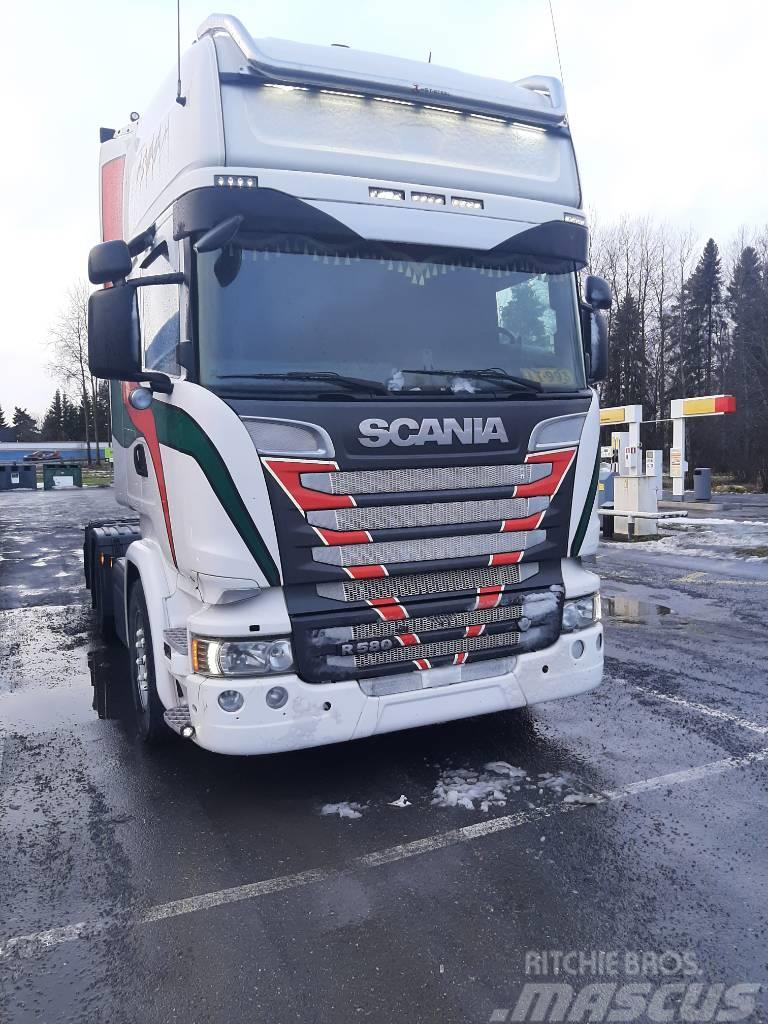 Scania R 580 Vetopöytäautot