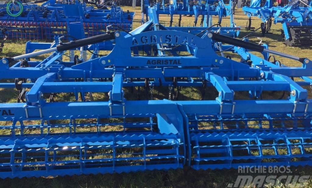 Agristal Hydraulically folding seedbed cultivator/ Kultivaattorit