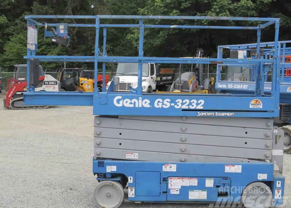 Genie GS-3232 Scissor Lift Saksilavat