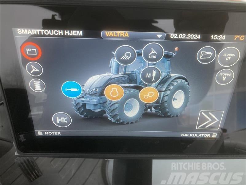 Valtra S394 Stor GPS Pakke og luftaffjedret kabine Traktorit