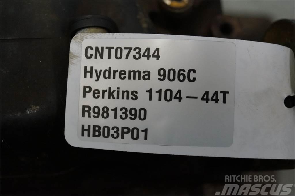 Hydrema 906C Moottorit