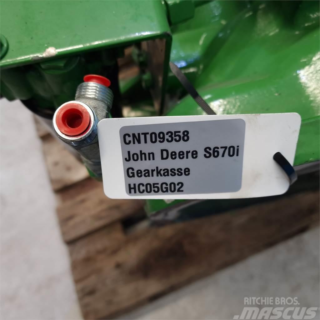 John Deere S670 Vaihteisto