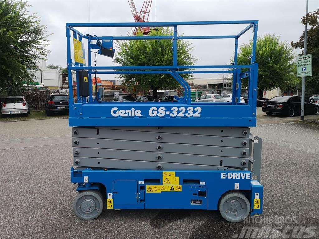 Genie GS-3232 E-Drive Saksilavat