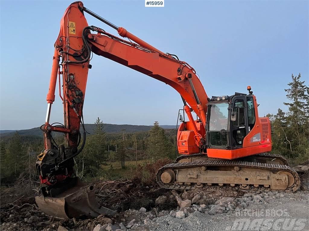 Doosan DX235LCR crawler excavator w/ GPS, bucket and tilt Telakaivukoneet