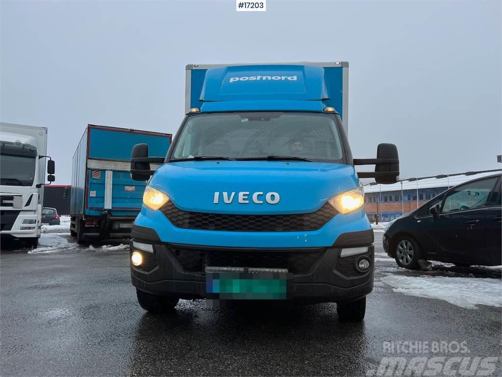 Iveco Daily 35-170 Box truck w/ lift. Pakettiautot