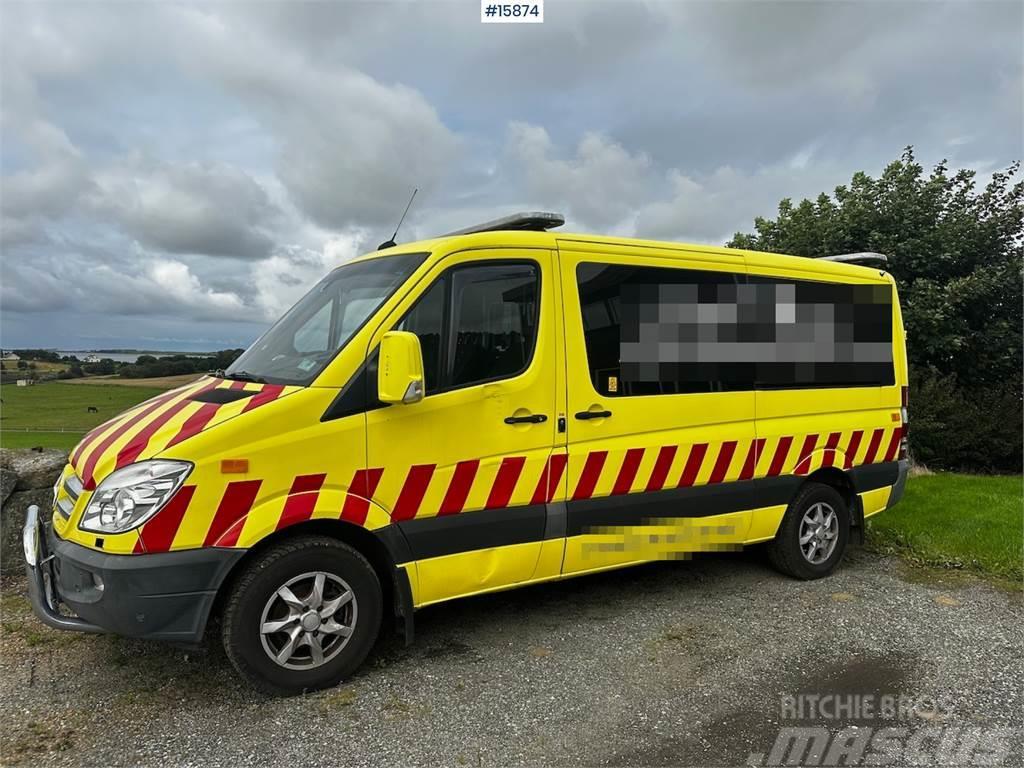 Mercedes-Benz Sprinter 319 Ambulance Tienhoitoautot