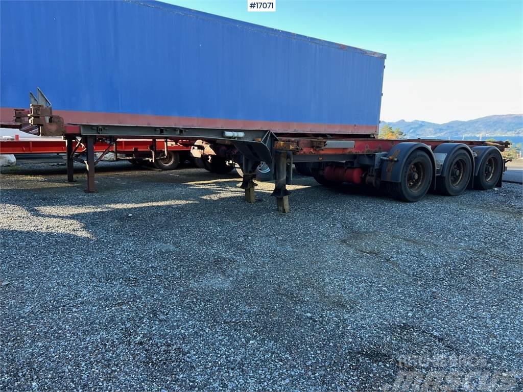 Renders 3 Axle Container trailer w/ extension to 13.60 Muut perävaunut