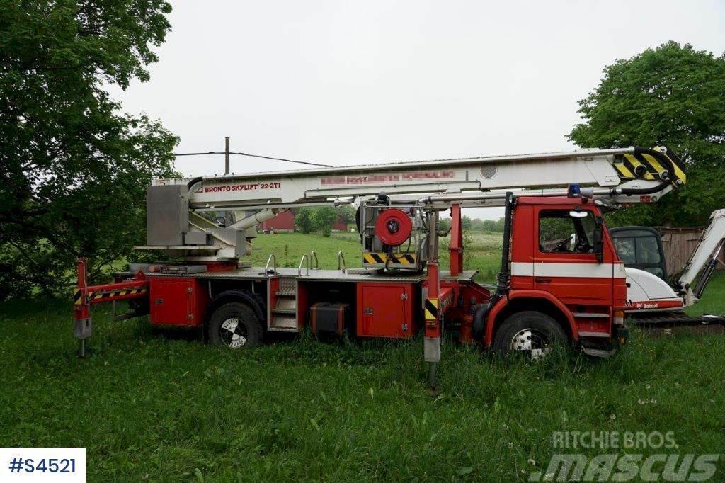 Scania 92H Firetruck rep object Tienhoitoautot