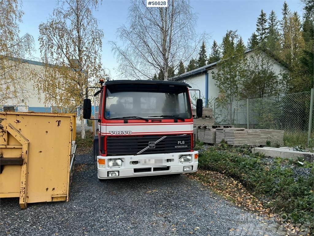 Volvo FL614 4X2, Serviced and inspected Only 50.000 km Koukkulava kuorma-autot