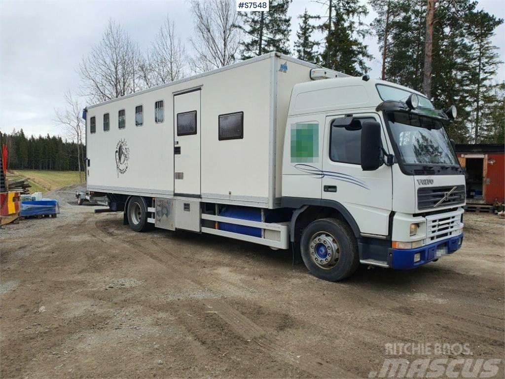 Volvo FM7 Eläinkuljetusautot