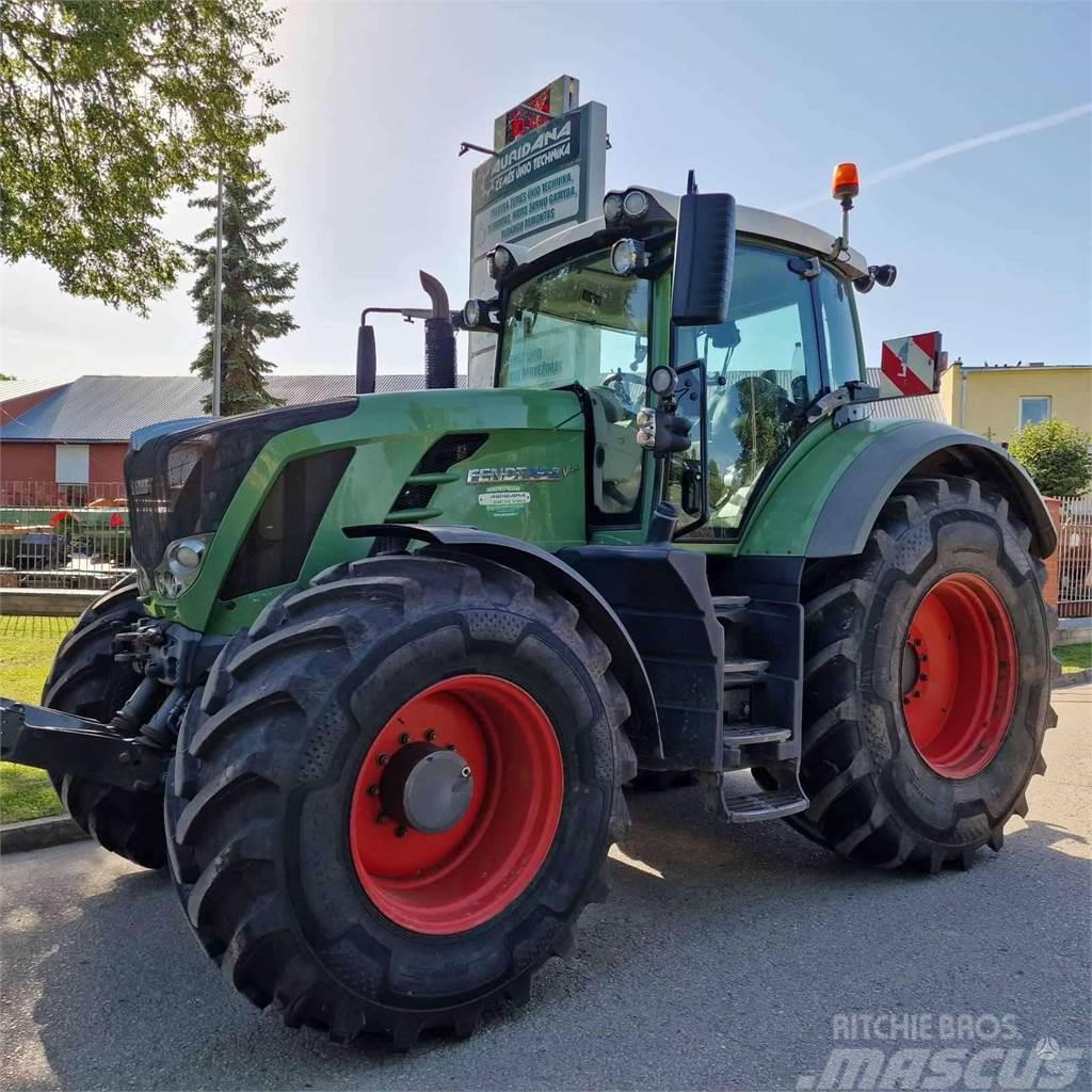 Fendt 828 Vario Profi Plus Traktorit