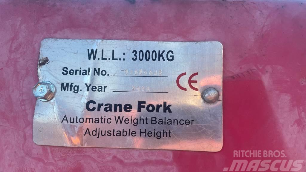  Crane forks Forks Trukkihaarukat