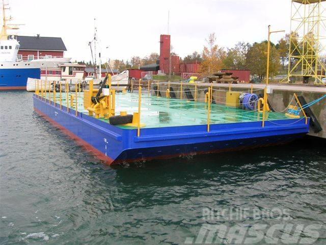  Flat Top  Barge / Pråm / Ponton 18 meter Veneet, proomut ja ponttoonit