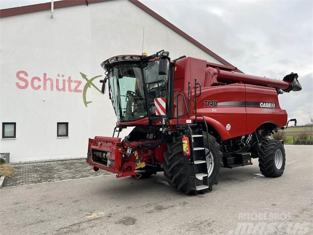 Case IH Axial Flow AF 7140 SW Vario 3050 Transportwagen Leikkuupuimurit