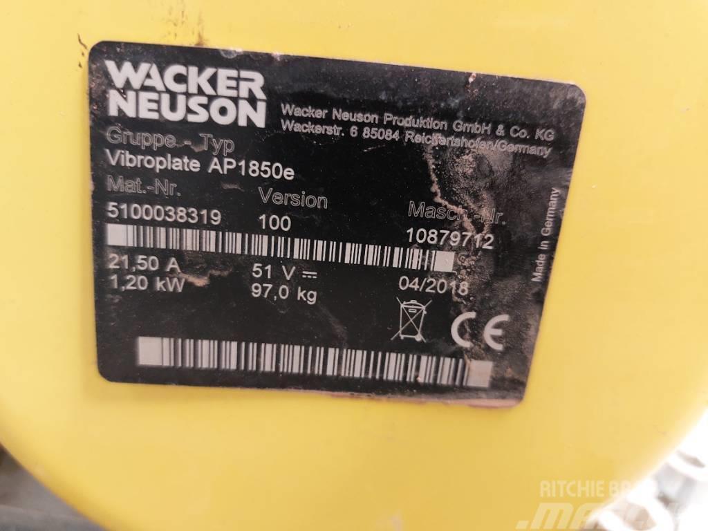 Wacker Neuson AP1850e Tärylevyt