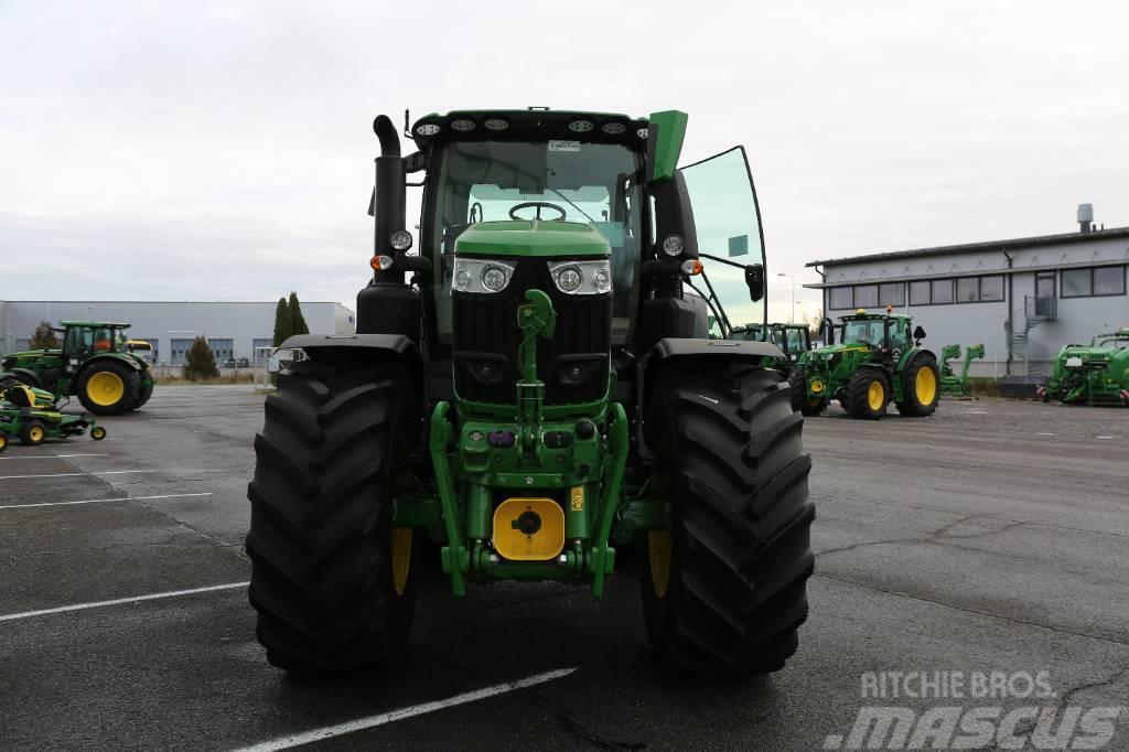 John Deere 6R 250 Traktorit