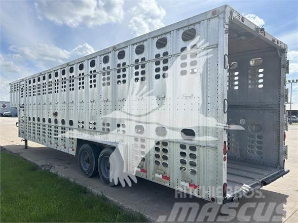 Wilson 32 STOCK Eläinkuljetusperävaunut