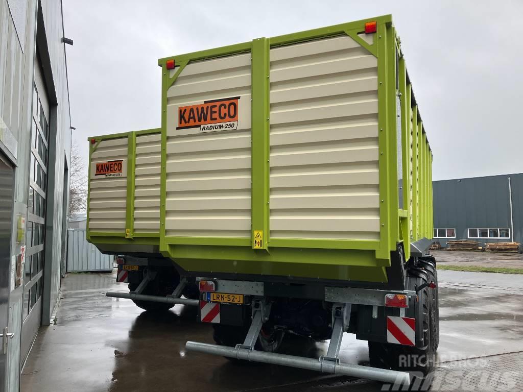 Kaweco Radium 2.50S silagewagen, aangedreven wagen Muut heinä- ja tuorerehukoneet