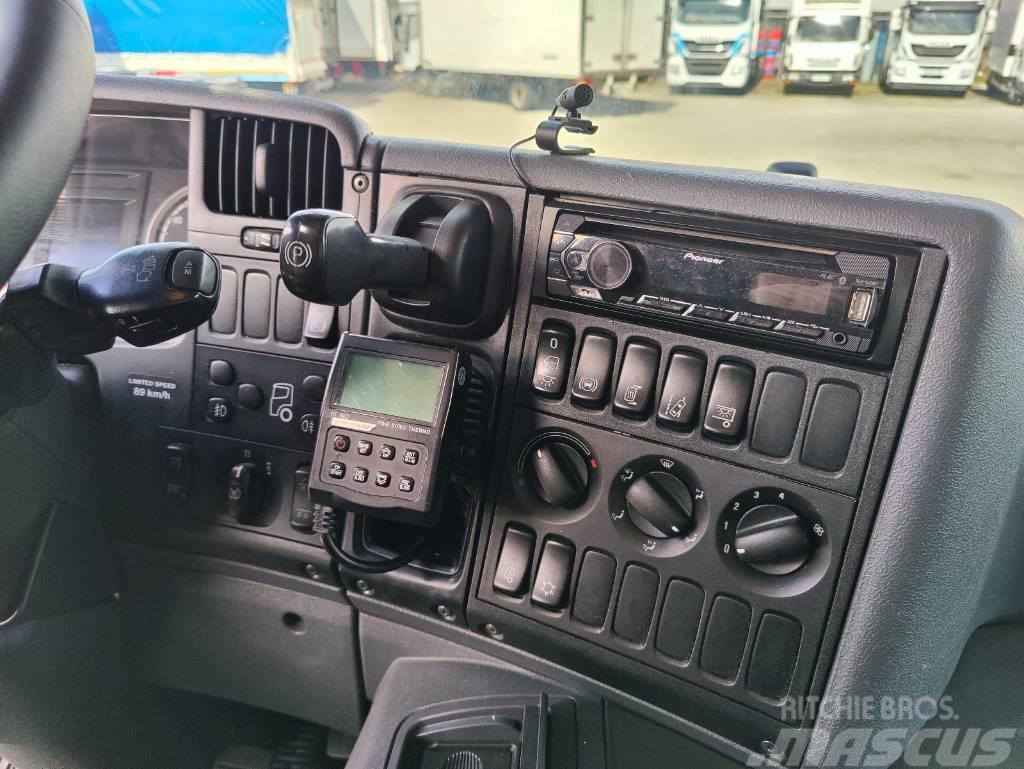 Scania P 360 Kylmä-/Lämpökori kuorma-autot