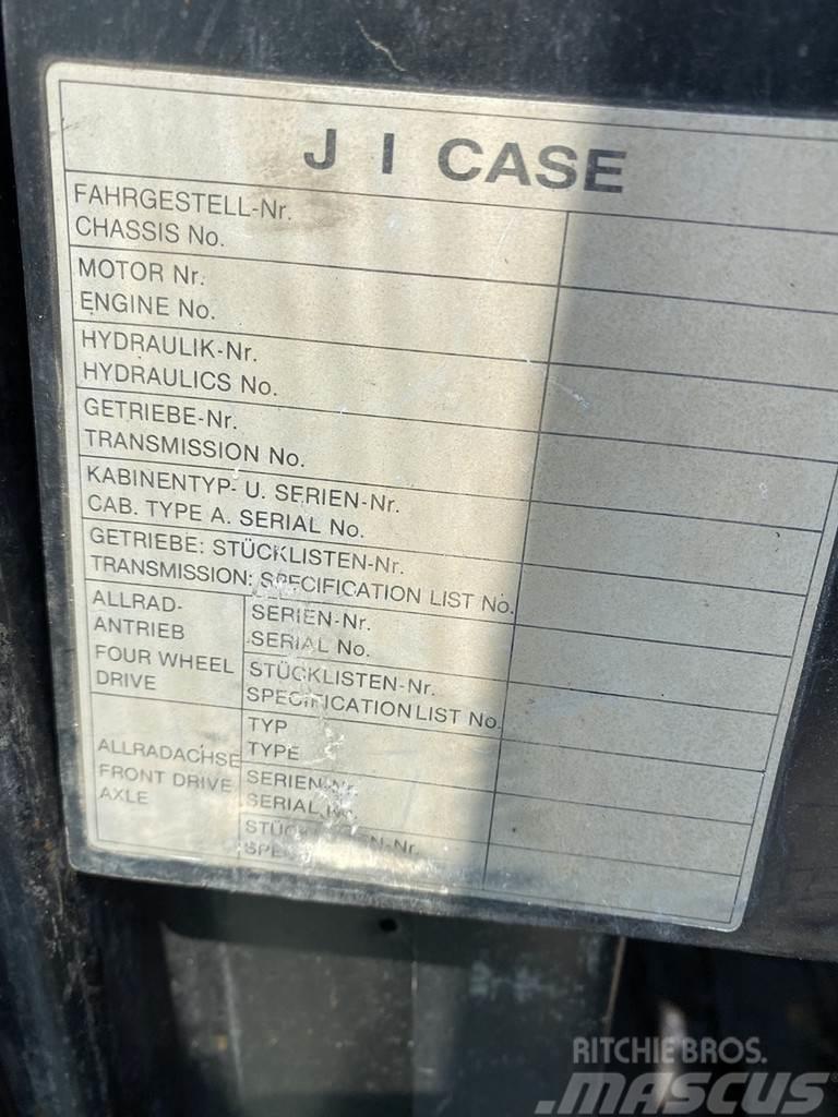 Case IH IH 1455 XL Traktorit