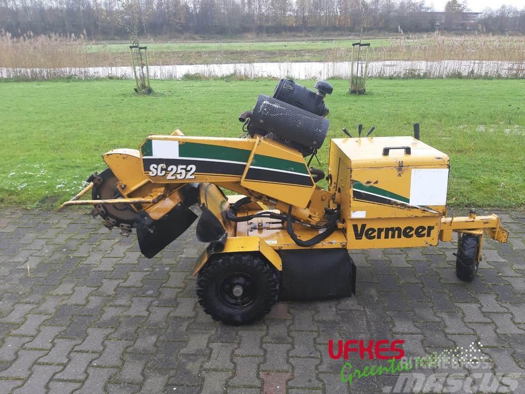 Vermeer SC 252 Metsä murskaimet