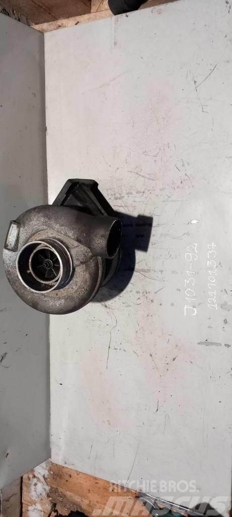 Iveco Stralis 121101337 turbocharger Moottorit