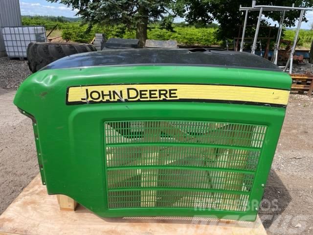 John Deere 1270E engine hoods Alusta ja jousitus