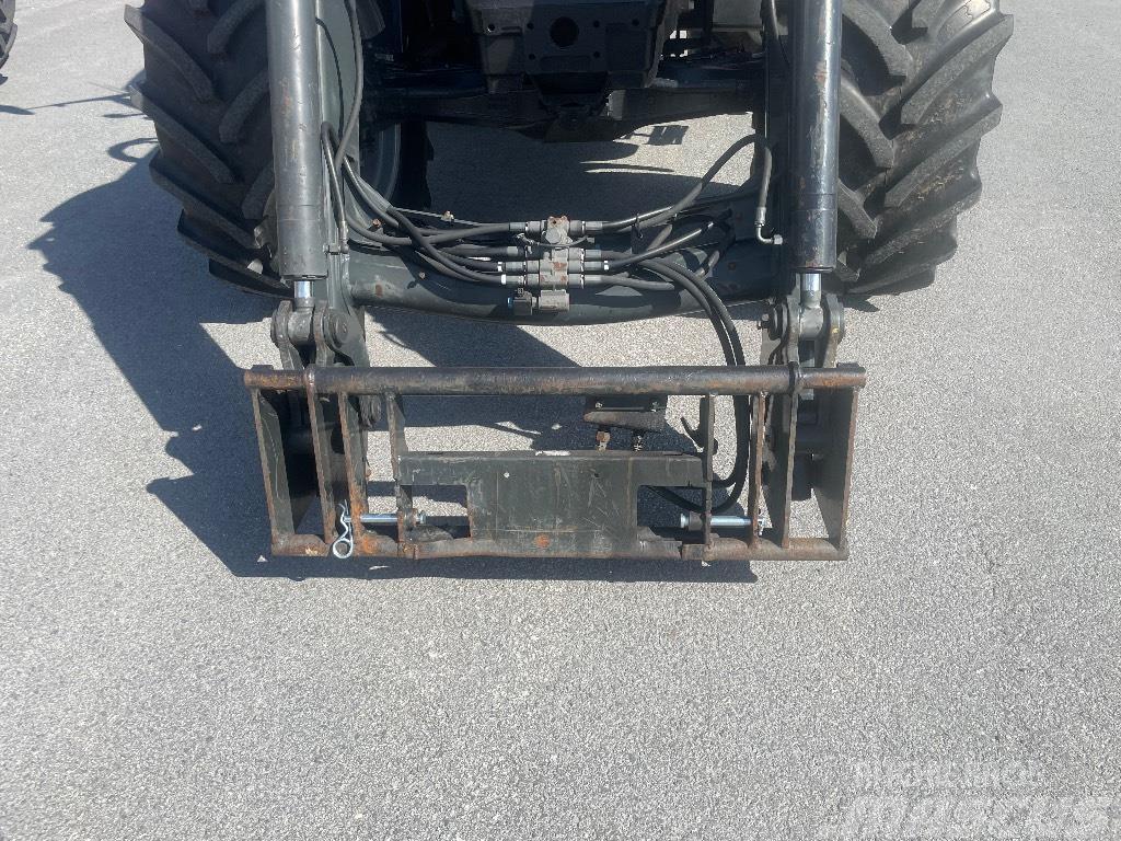 CASE MXM155 Traktorit