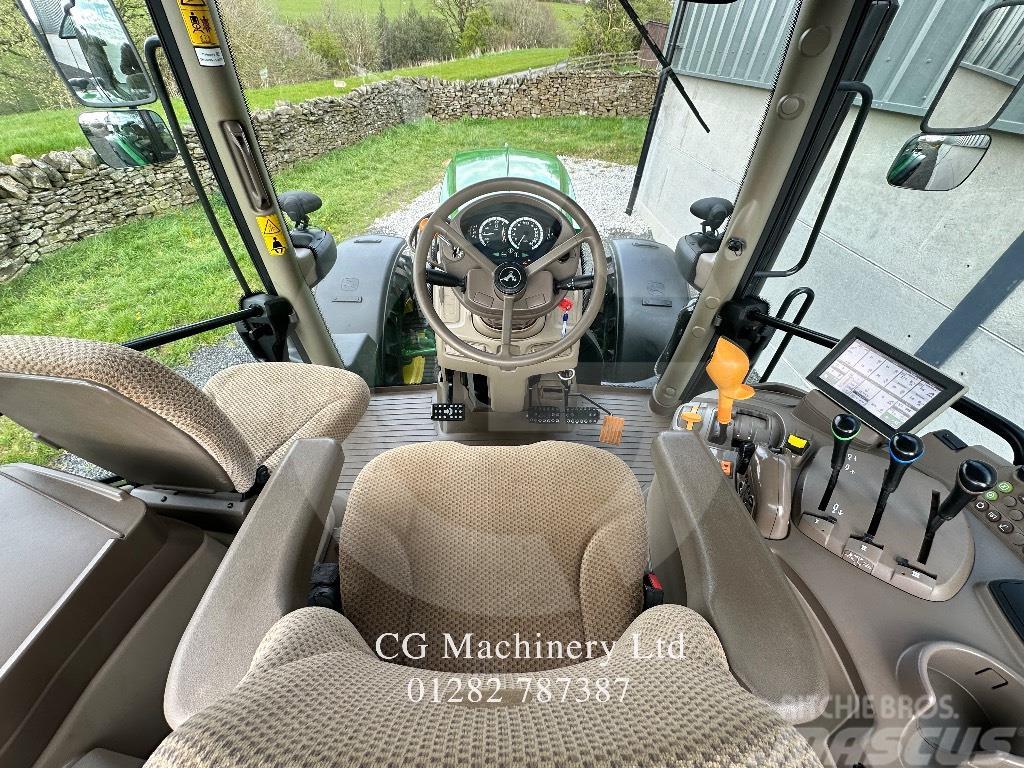 John Deere 6145 R Traktorit