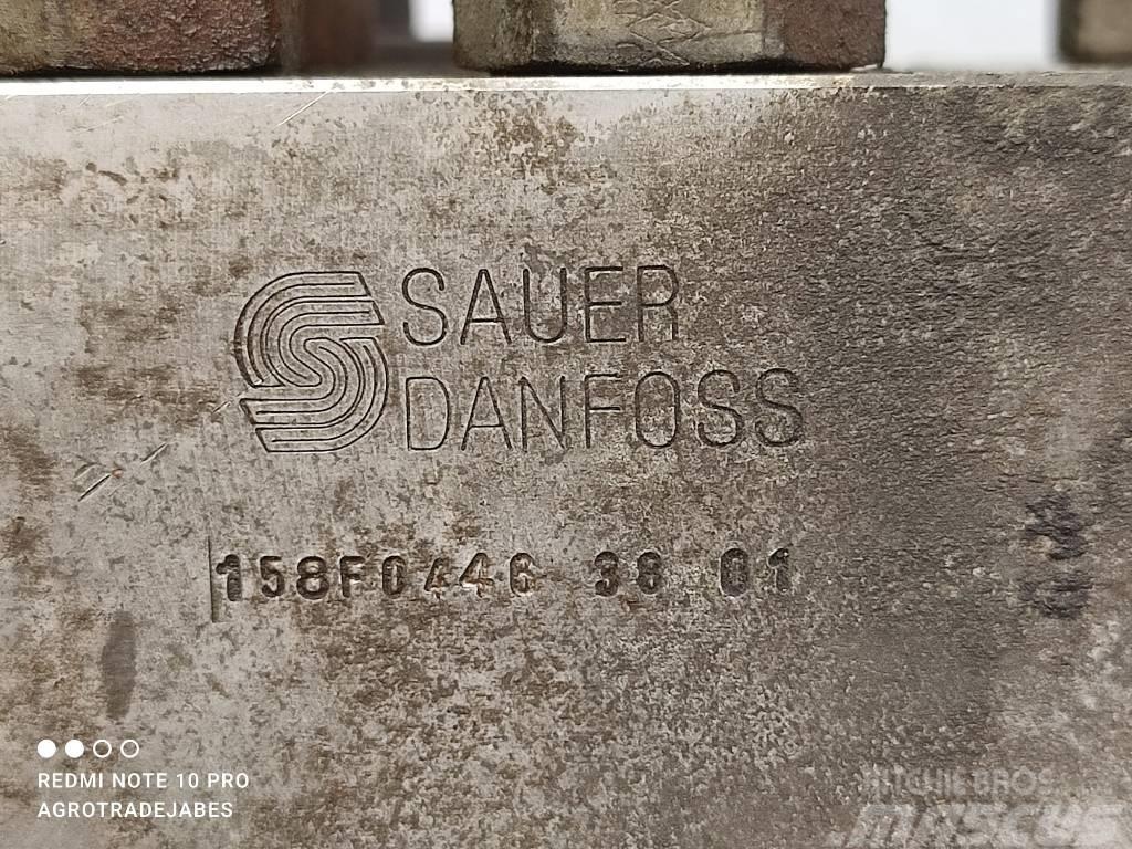 Sauer Danfoss Hydraulic block 158F0446 38 01 Hydrauliikka