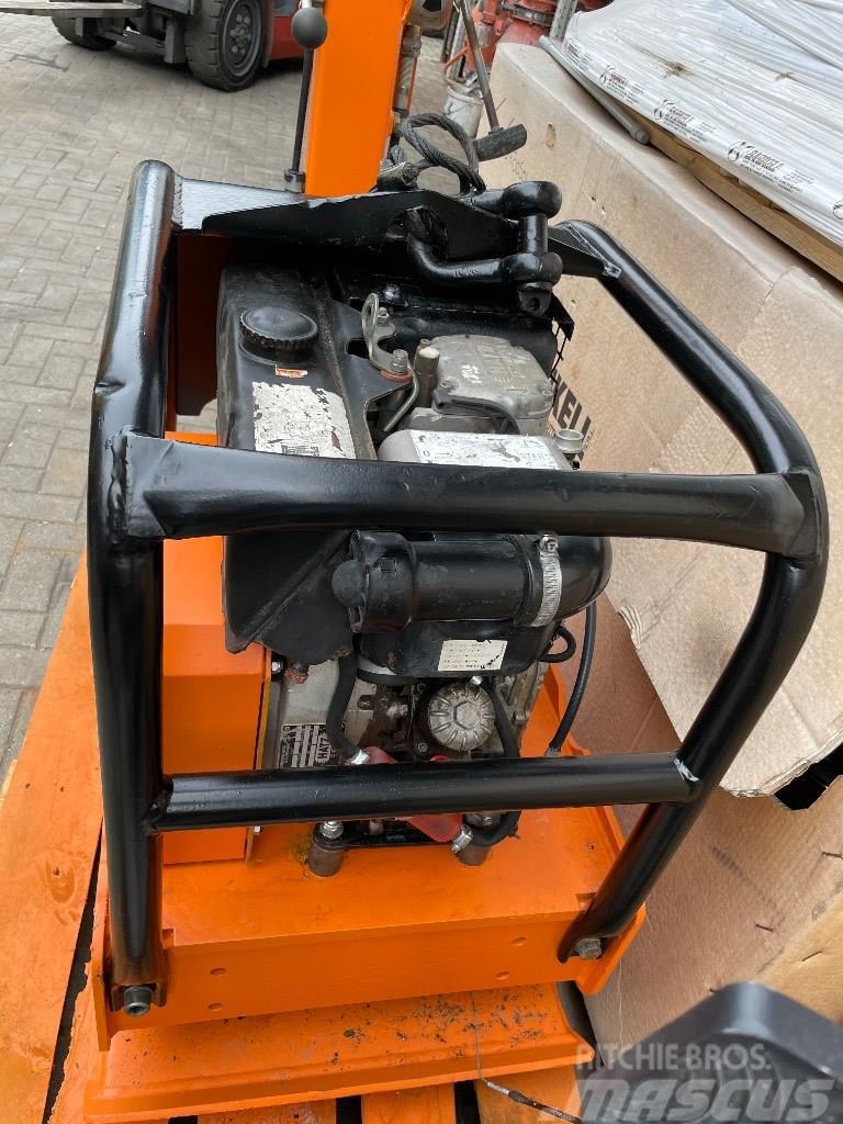 Weber 6.6S Hatz Diesel  Hidraulic lapvibrátor Tiivistyskoneet