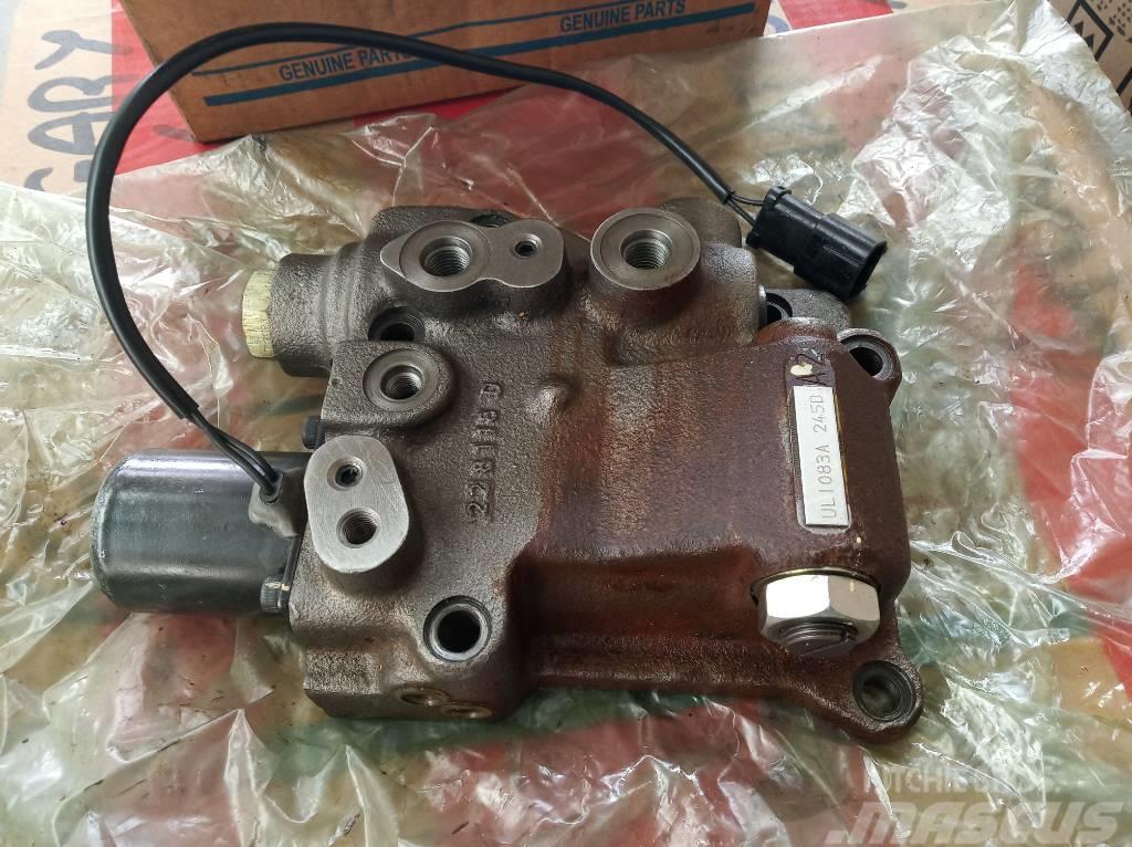  Servo valve - 708-1L-03203 for Komatsu PC130-6K, P Hydrauliikka
