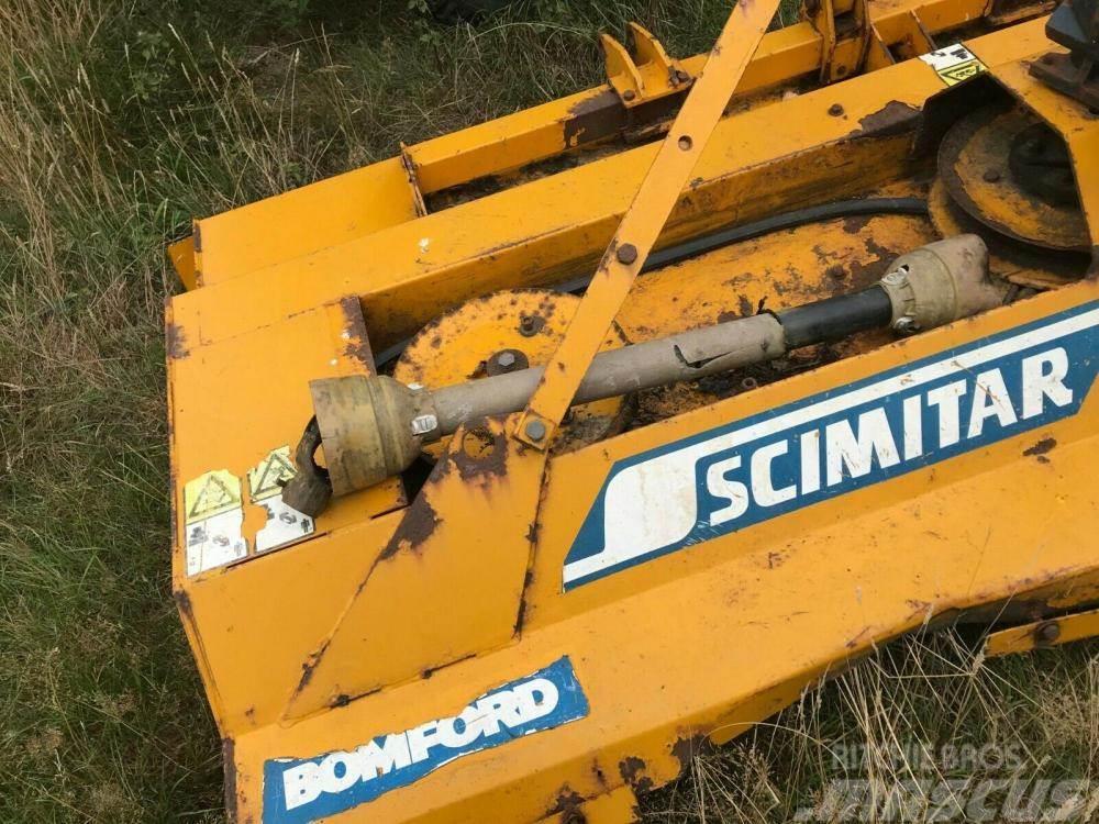 Bomford Scimitar Topper £650 Muut