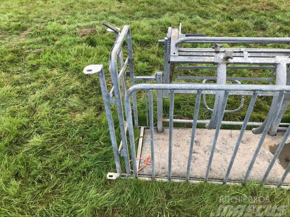  Ironworks Sheep turnover crate Kultivaattorit