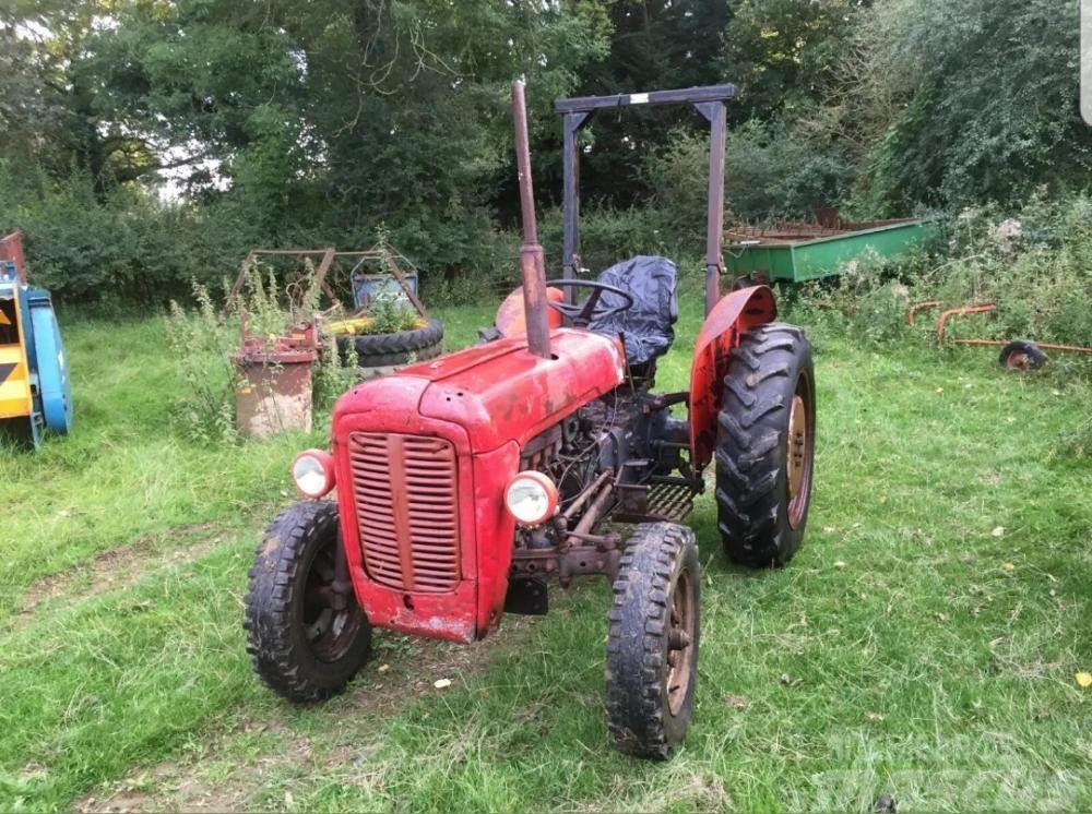 Massey Ferguson 35 tractor £3750 Traktorit
