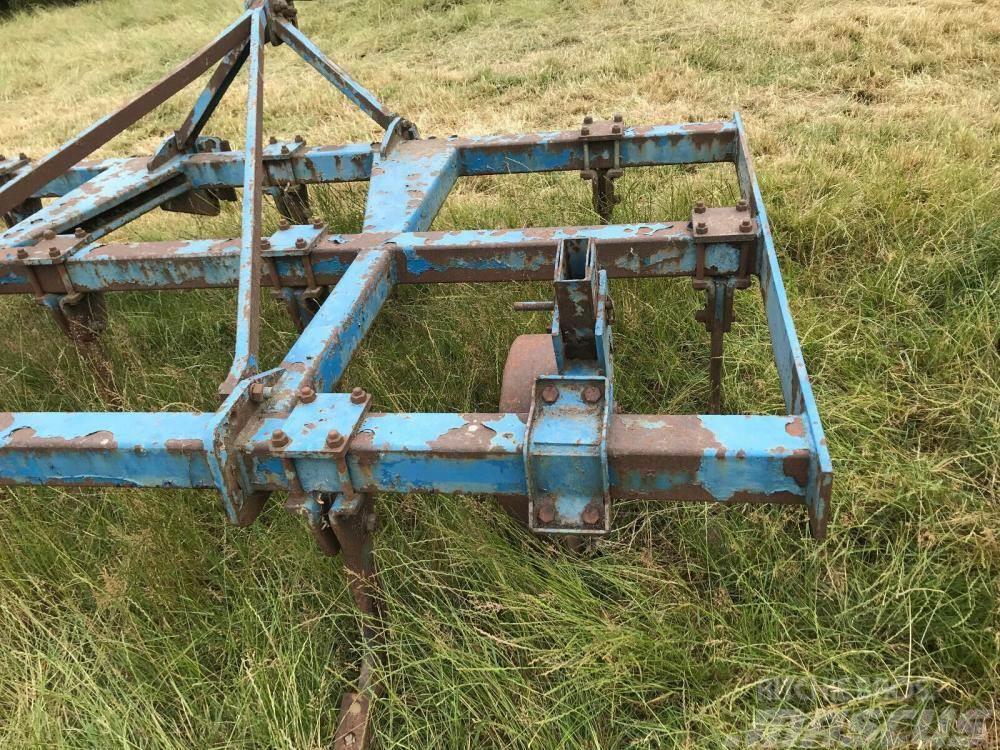 Ransomes 3 metre front mounted tractor cultivator Kultivaattorit