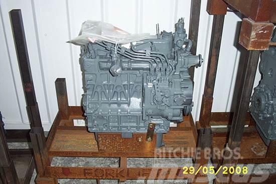 Kubota V1305E Rebuilt Engine: B2710 Kubota Tractor Moottorit